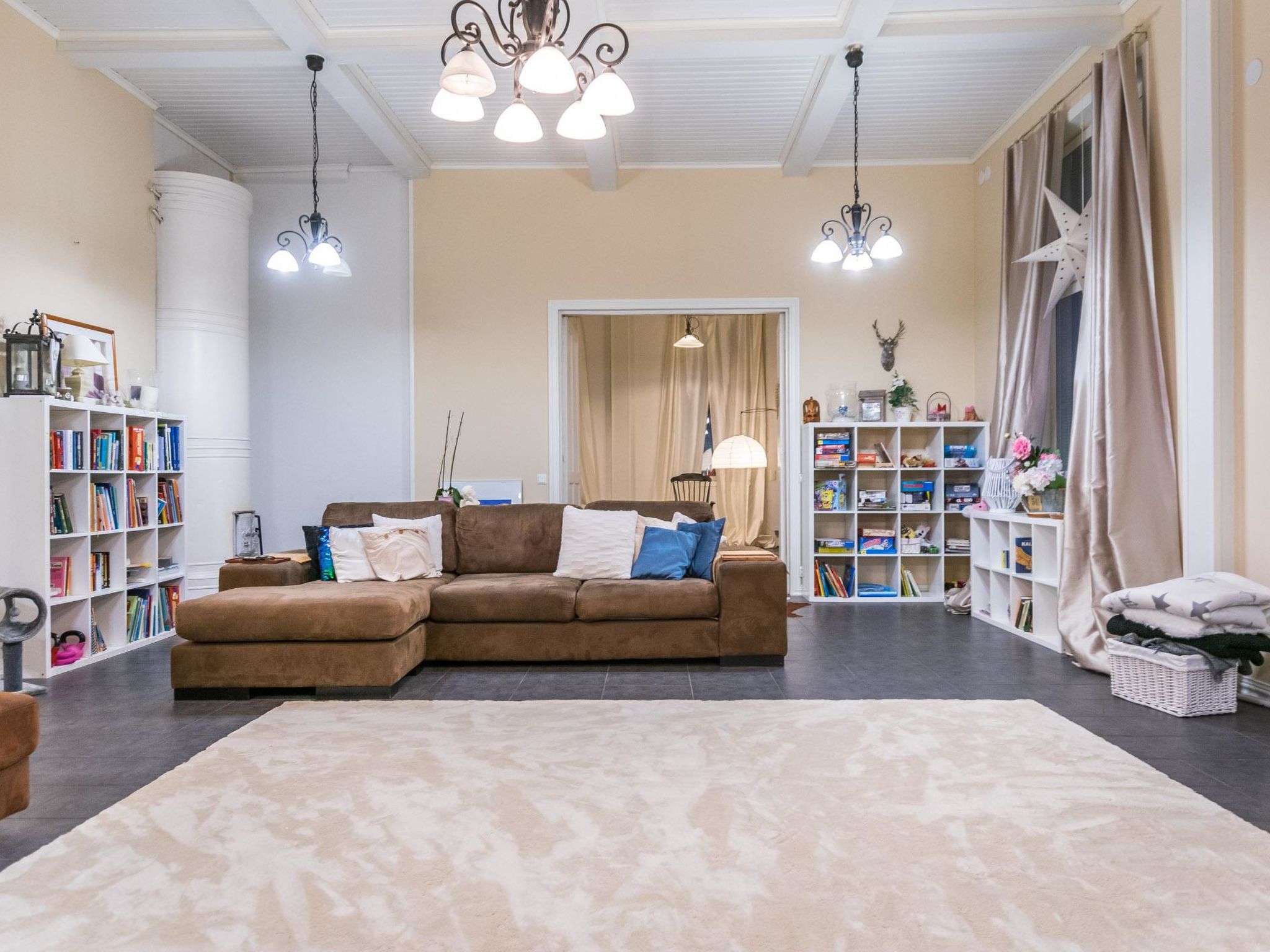 Vilppulan huvila-Binnen