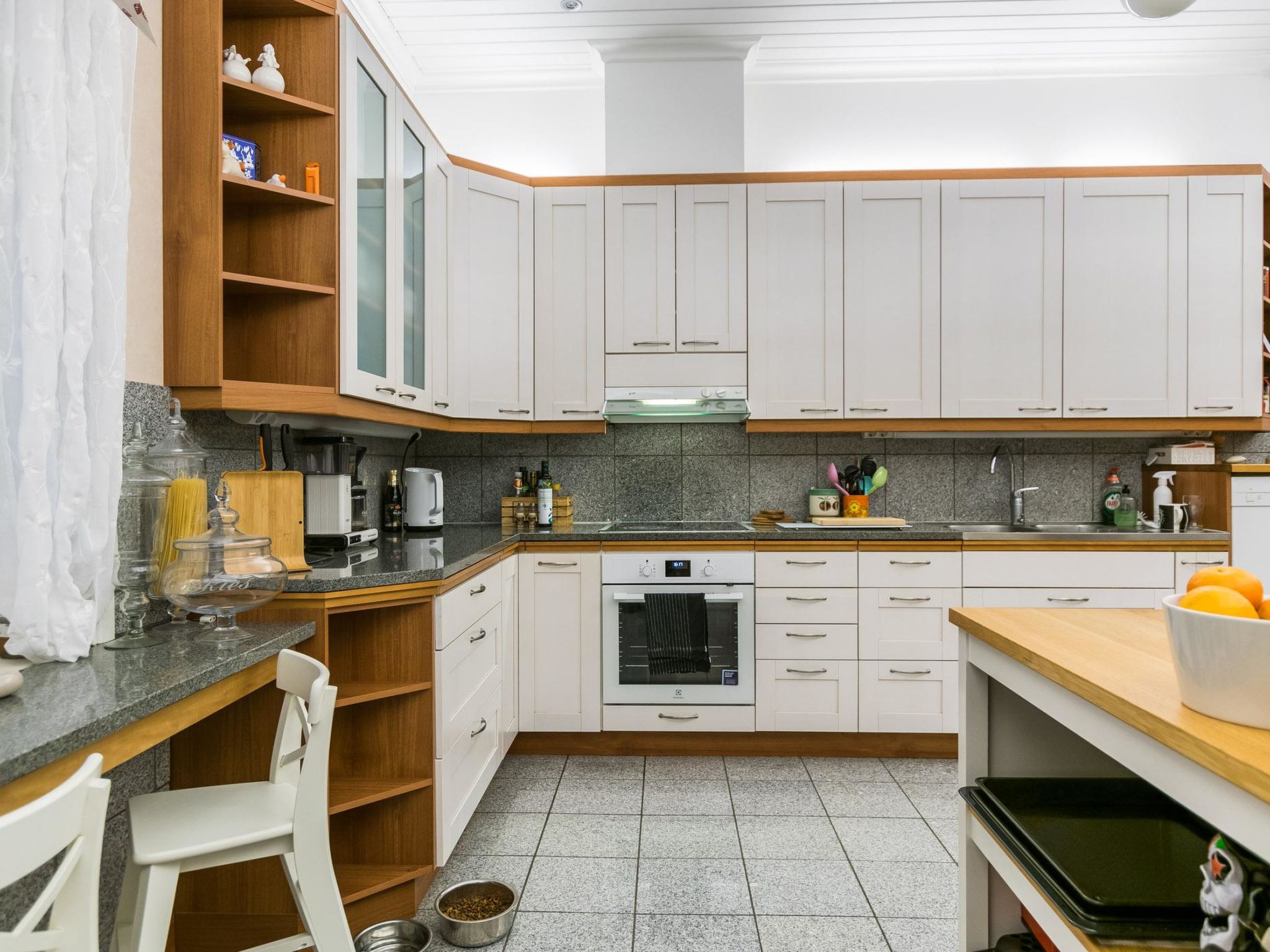 Vilppulan huvila-Binnen