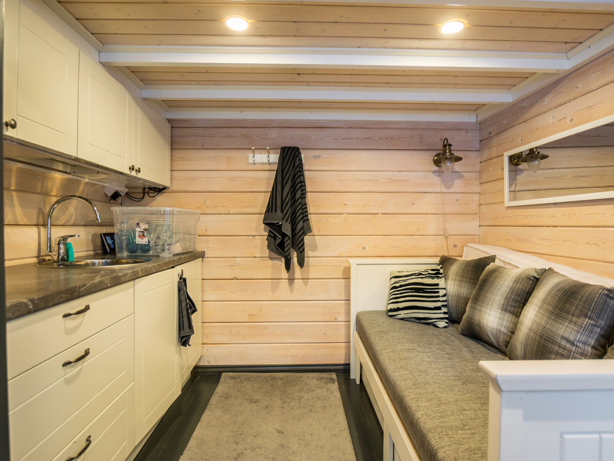 Villa Loisto: Luxe Finse cottage aan het meer met sauna's en barbecuehut - foto 33