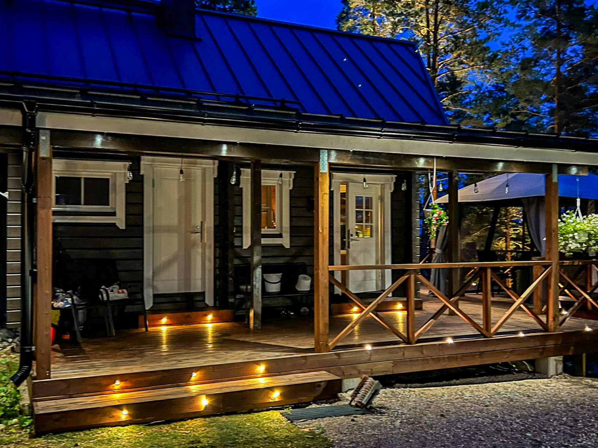 Villa Loisto: Luxe Finse cottage aan het meer met sauna's en barbecuehut - foto 41
