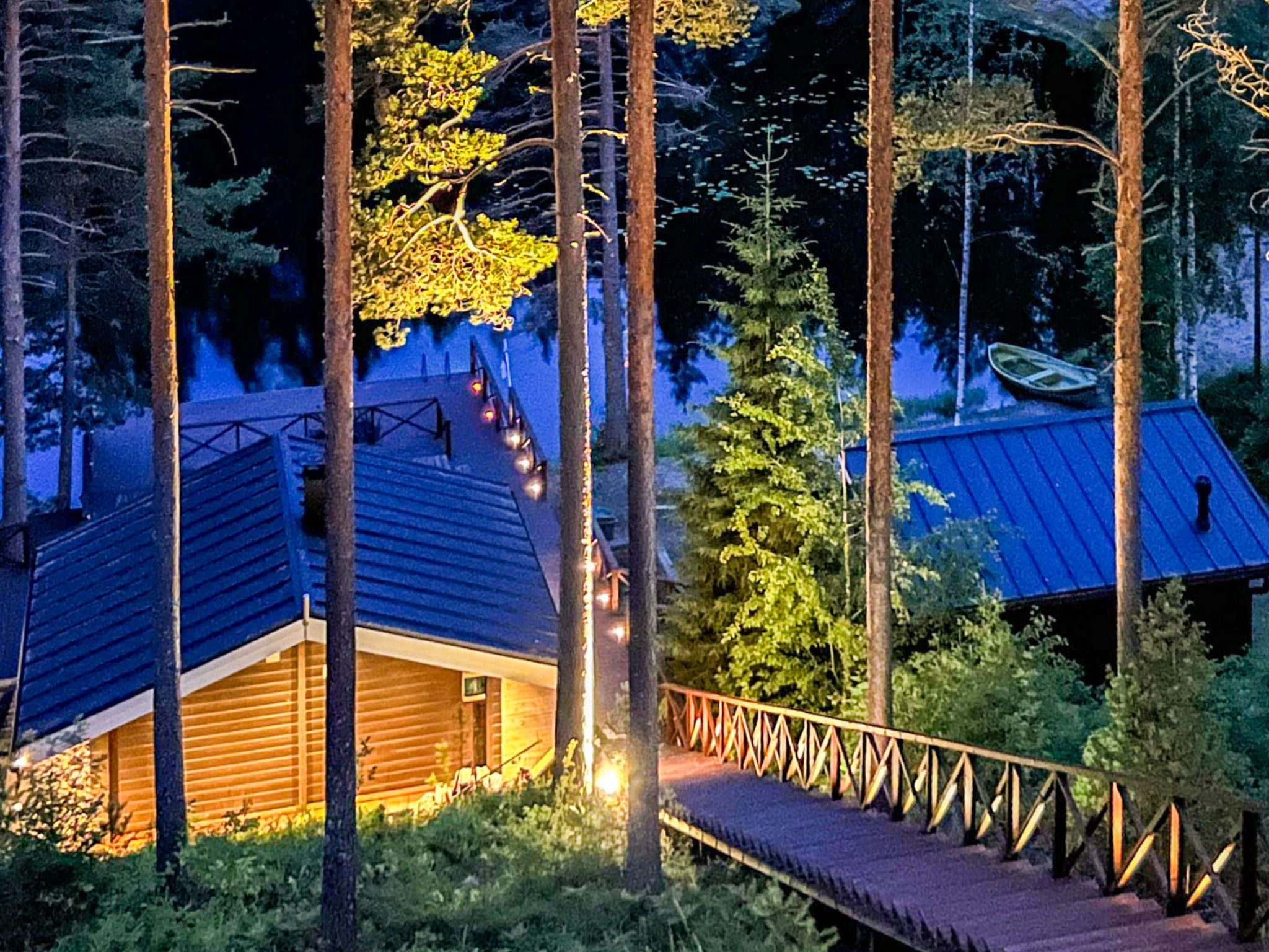 Villa Loisto: Luxe Finse cottage aan het meer met sauna's en barbecuehut - foto 44