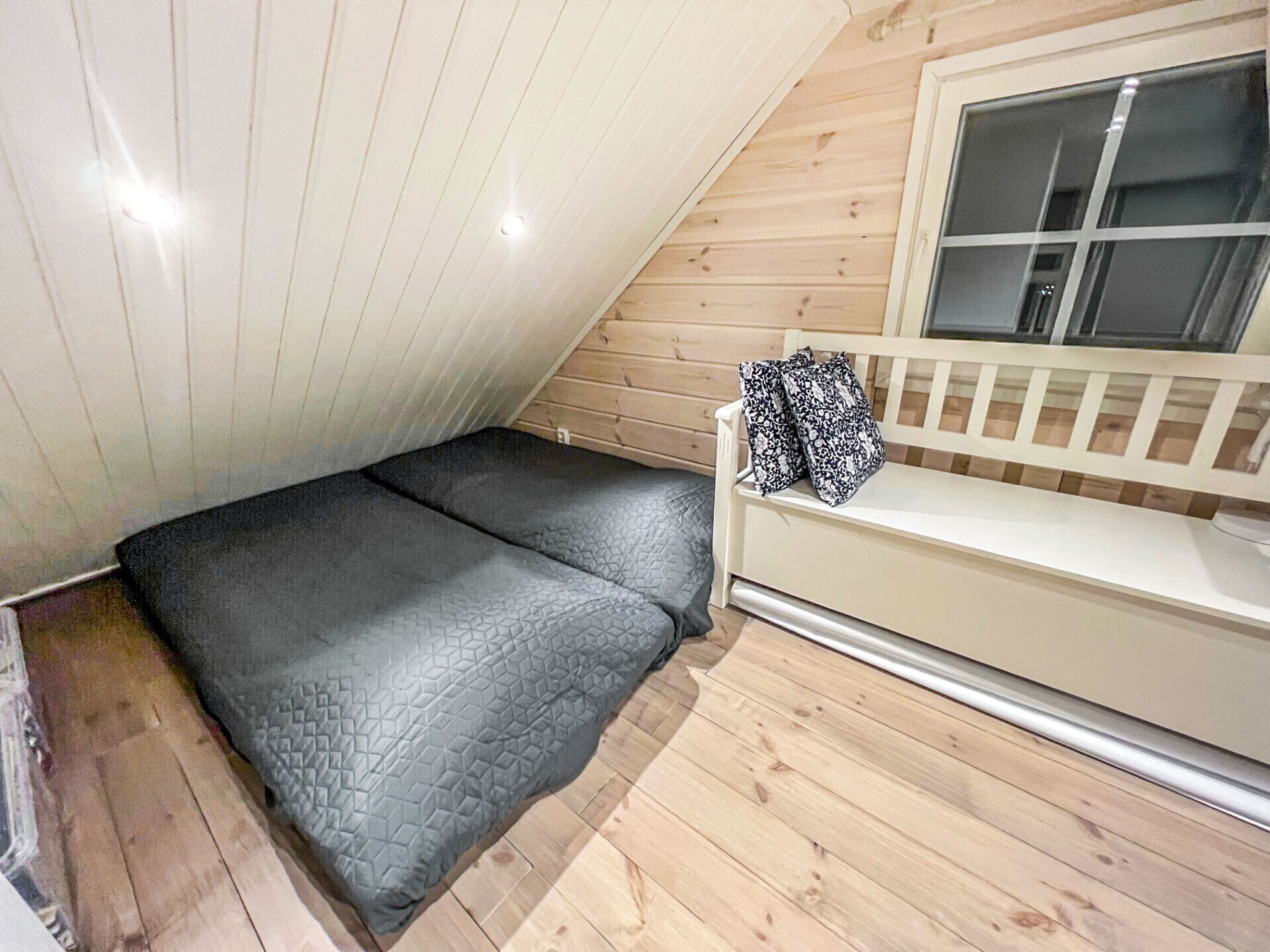 Villa Loisto: Luxe Finse cottage aan het meer met sauna's en barbecuehut - foto 46