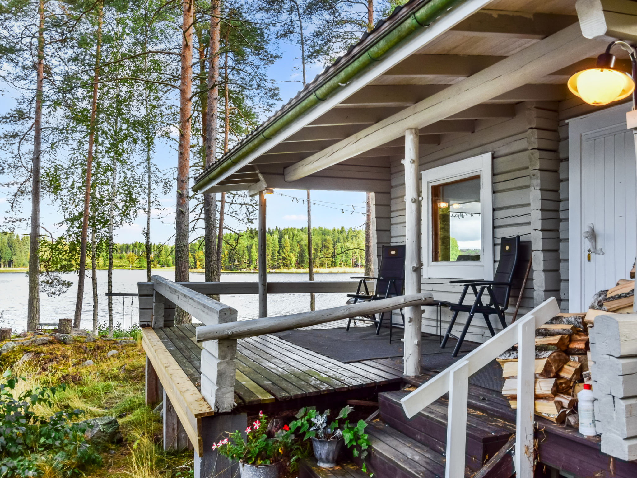 Villa lokinkärki-Dedans