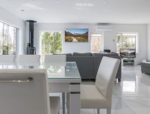 Villa hirvas
