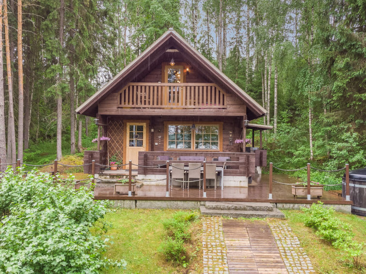 Aan het meer: sfeervol vakantiehuis Joutsen in Ruovesi in Ruovesi