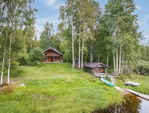 Rustiek blokhutparadijs aan het meer in Ruovesi, Pirkanmaa - thumbnail 2