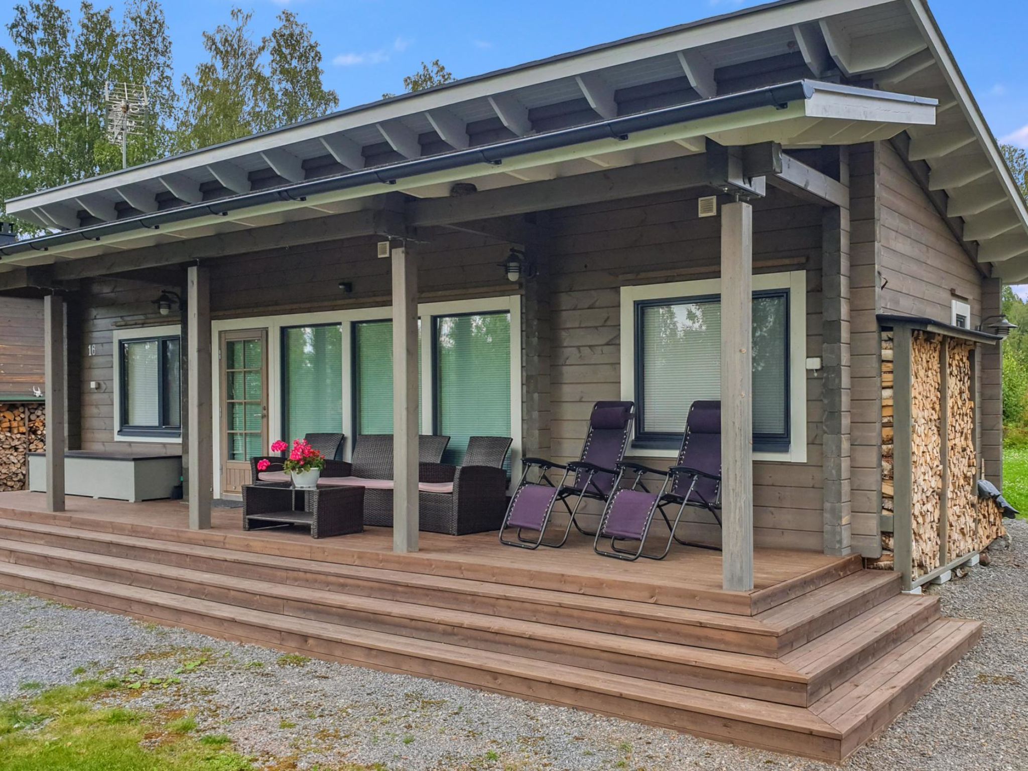 Adeli holiday cottage ellivuori