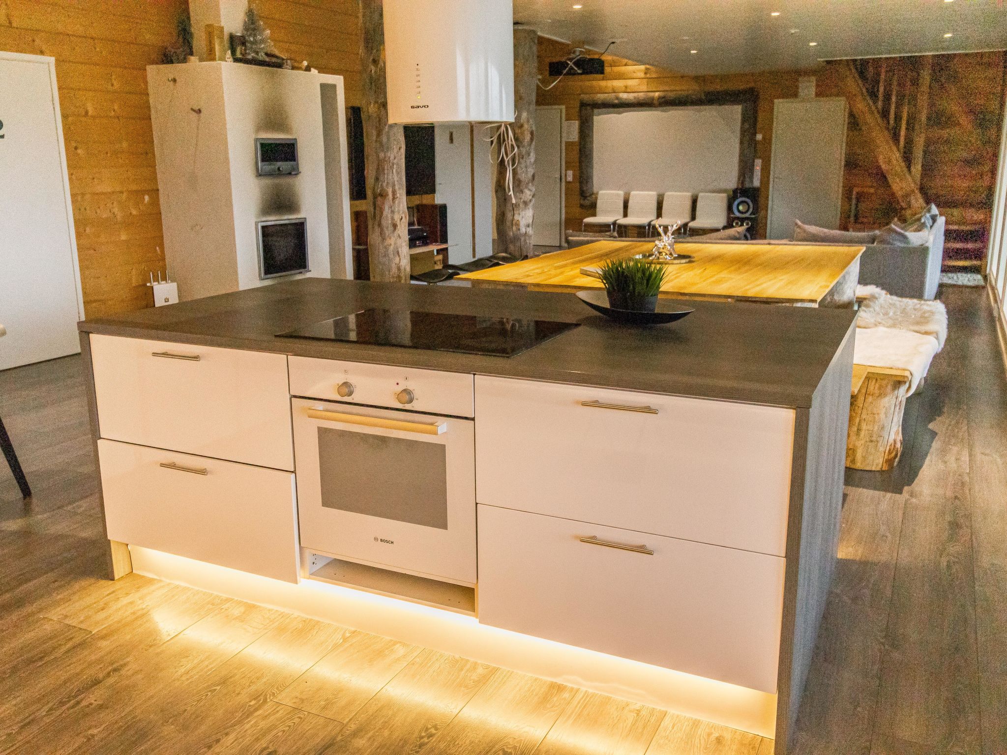 Ellivuori west 1-Binnen