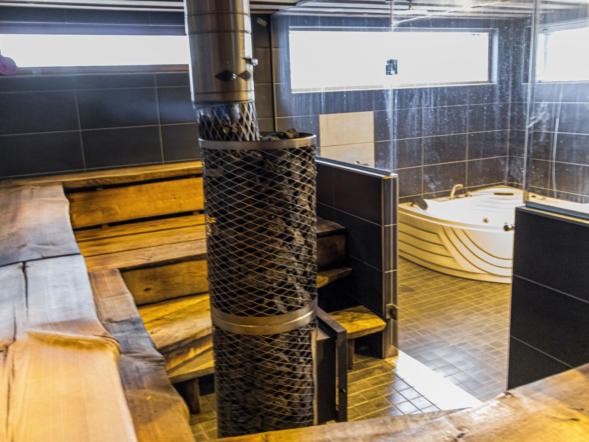 Ellivuori west 1-Binnen