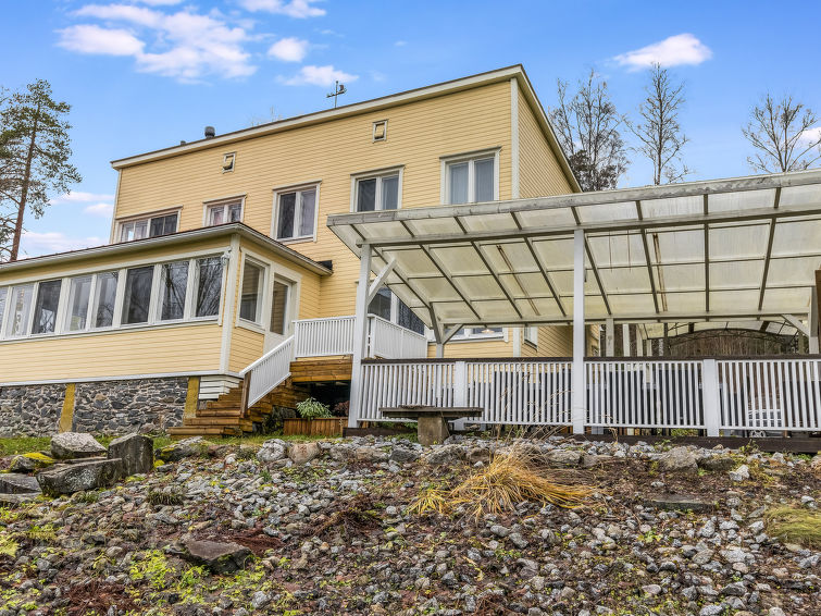 13-persoons vakantiehuis aan het meer in Sastamala met sauna in Sastamala