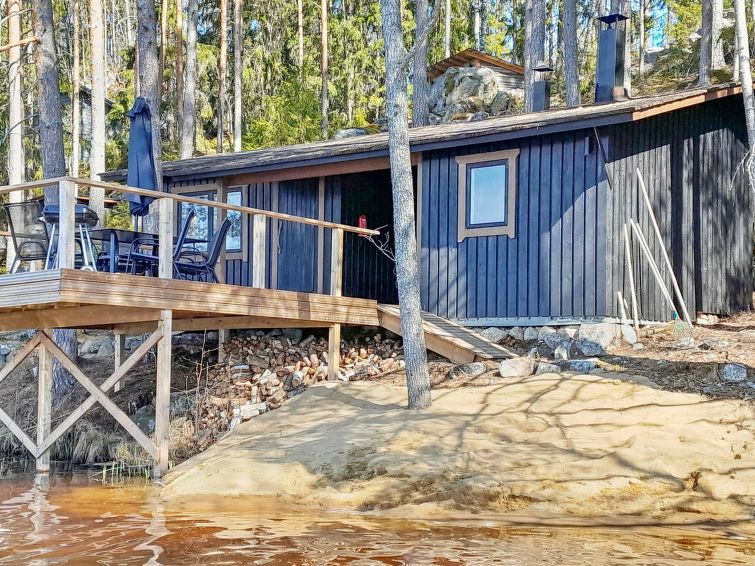 5-persoons vakantiehuis Louhikko met sauna aan het meer in Sastamala in Sastamala