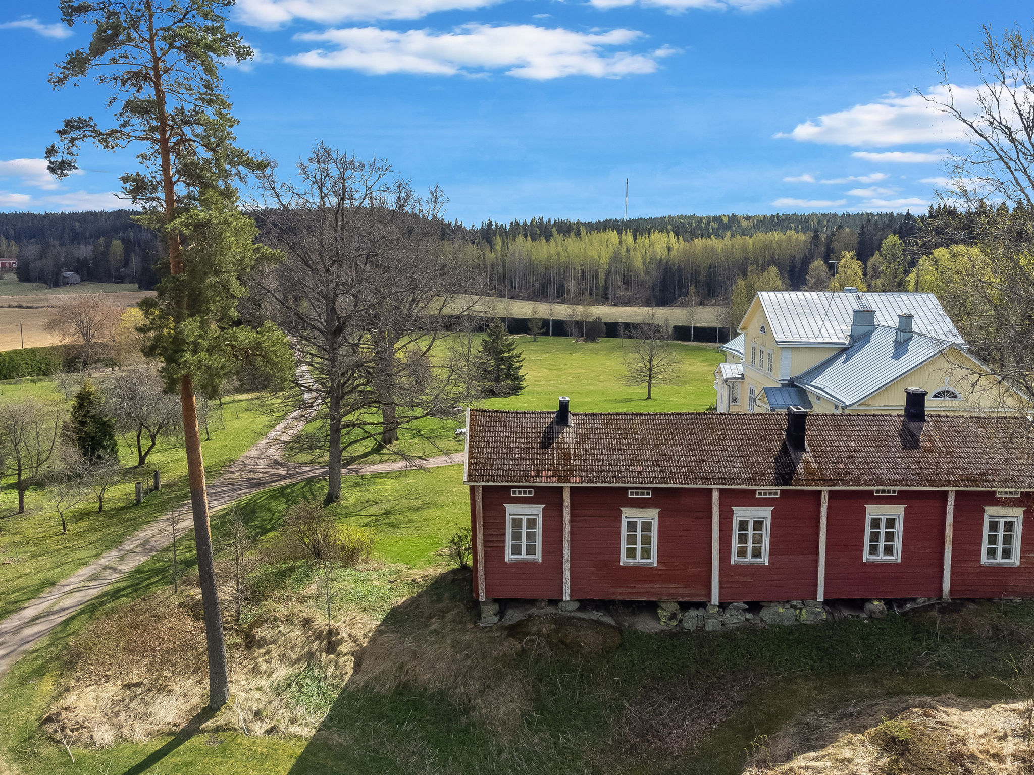 Vanhakylä gård väentupa - Binnen
