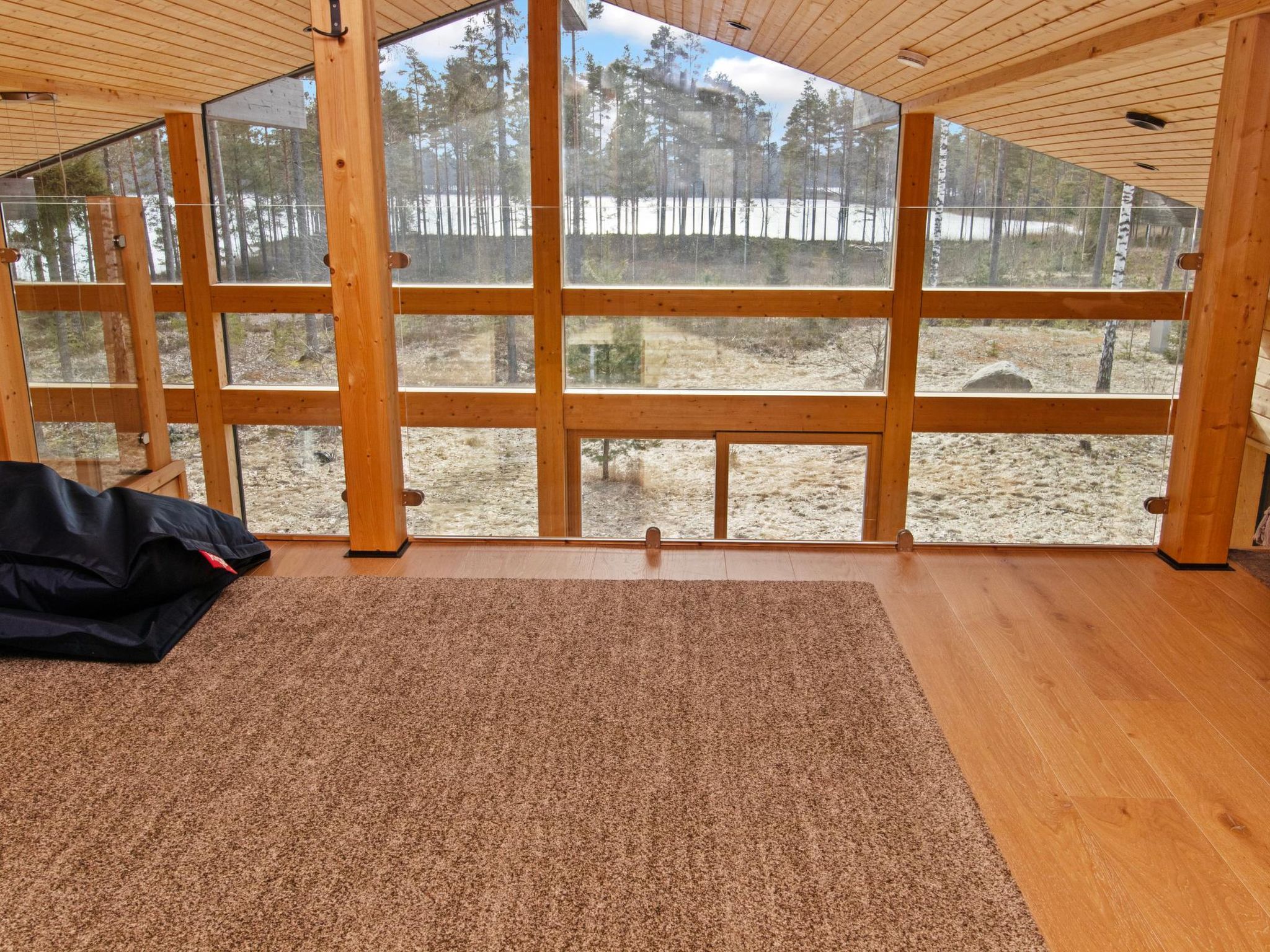 Eerikkilä huvila 132-Binnen