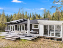 Teurajärven Helmi: Ruim vakantiehuis direct aan het meer in Tammela - thumbnail 1