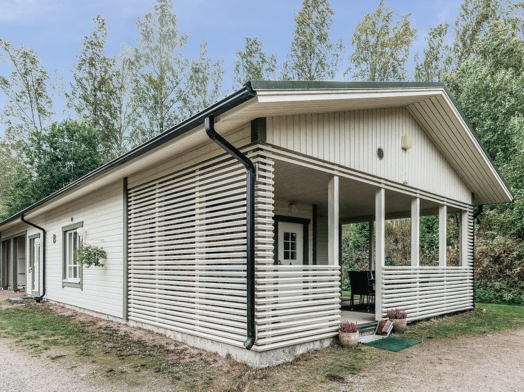7-persoons vakantiehuis met sauna aan het meer in Porvoo in Porvoo