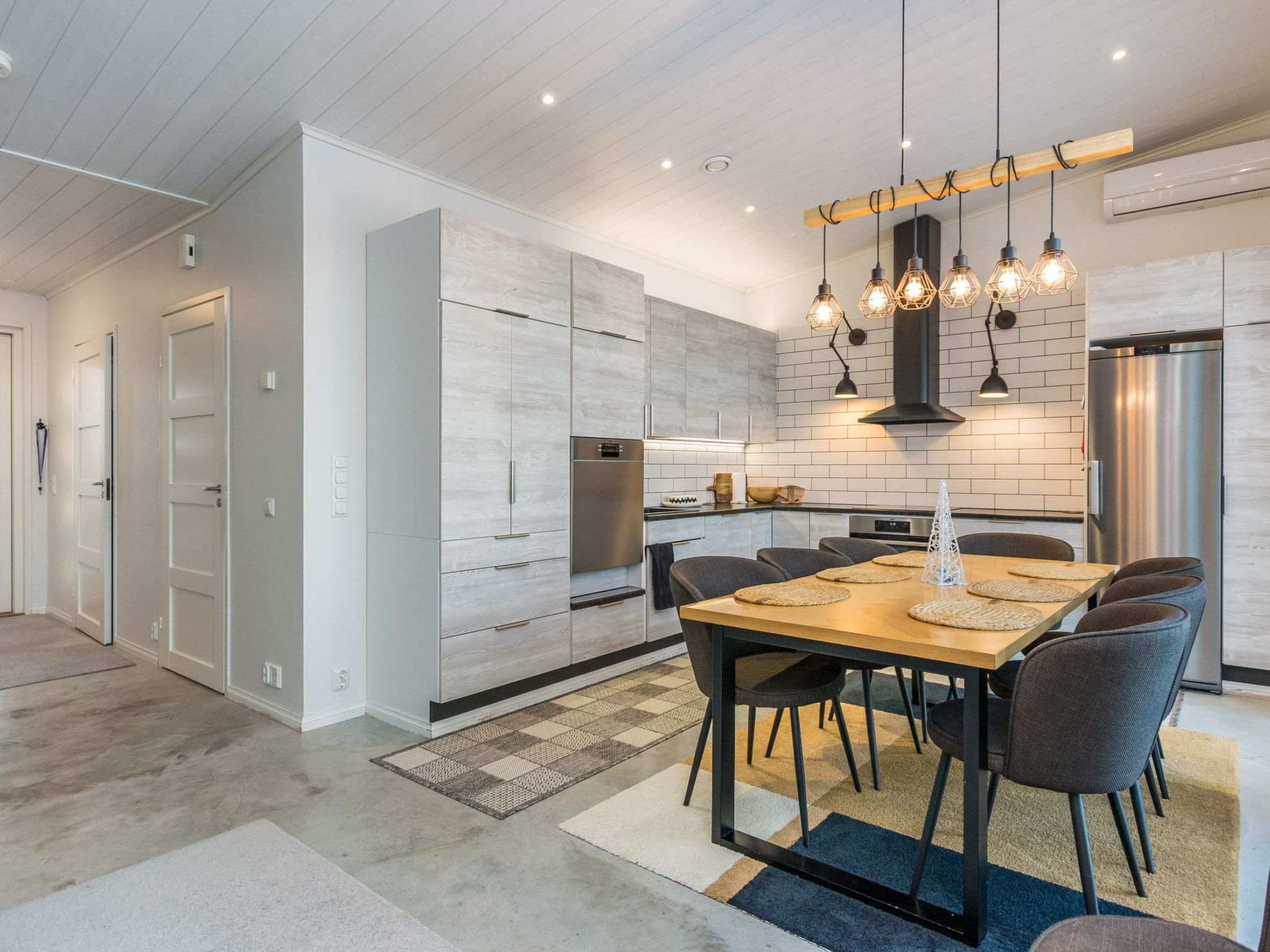 Villa karhenhelmi-Binnen