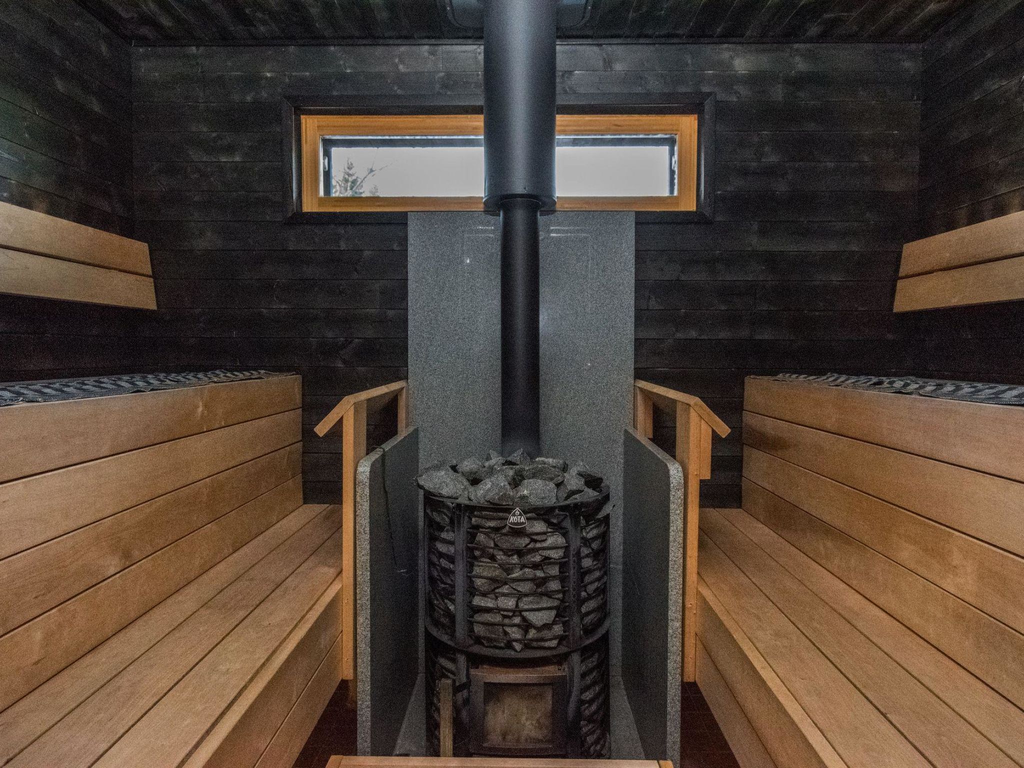 Villa karhenhelmi-Binnen