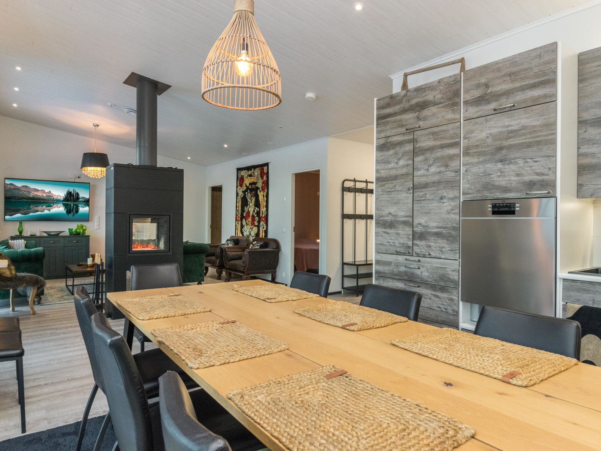 Villa karhentimantti-Binnen