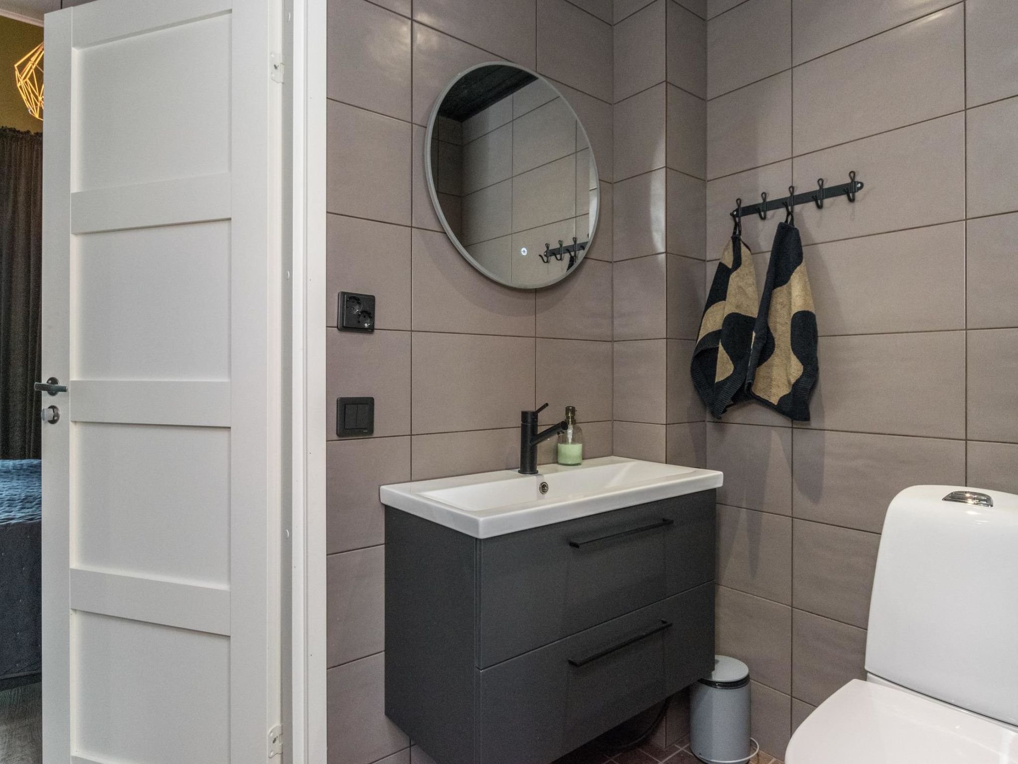 Villa karhentimantti-Binnen