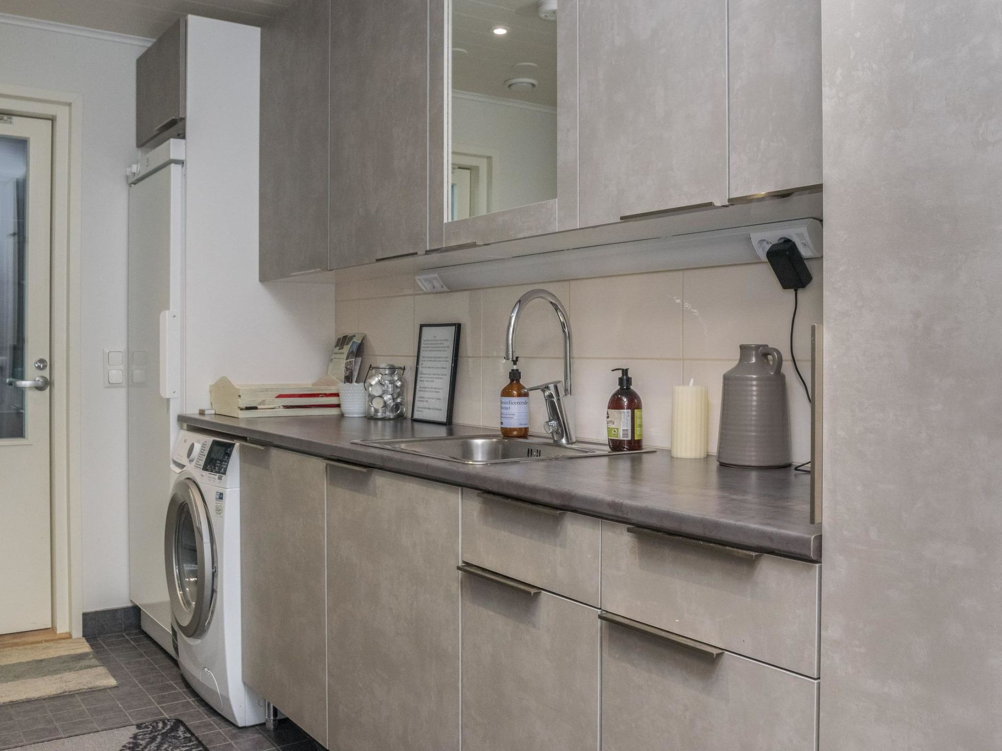 Villa karhentimantti-Binnen