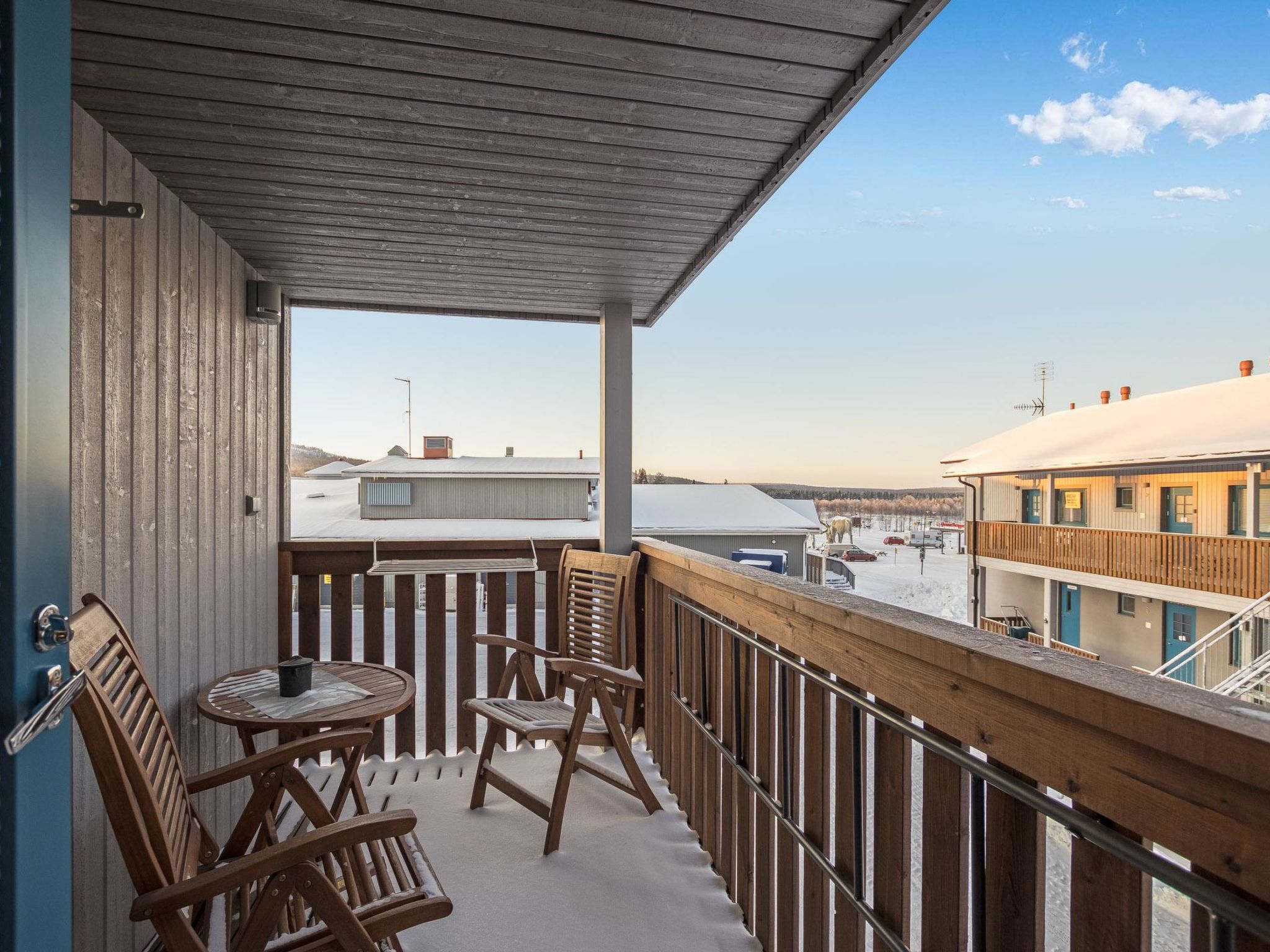 Hil-lak-ka ii as 7-Dedans