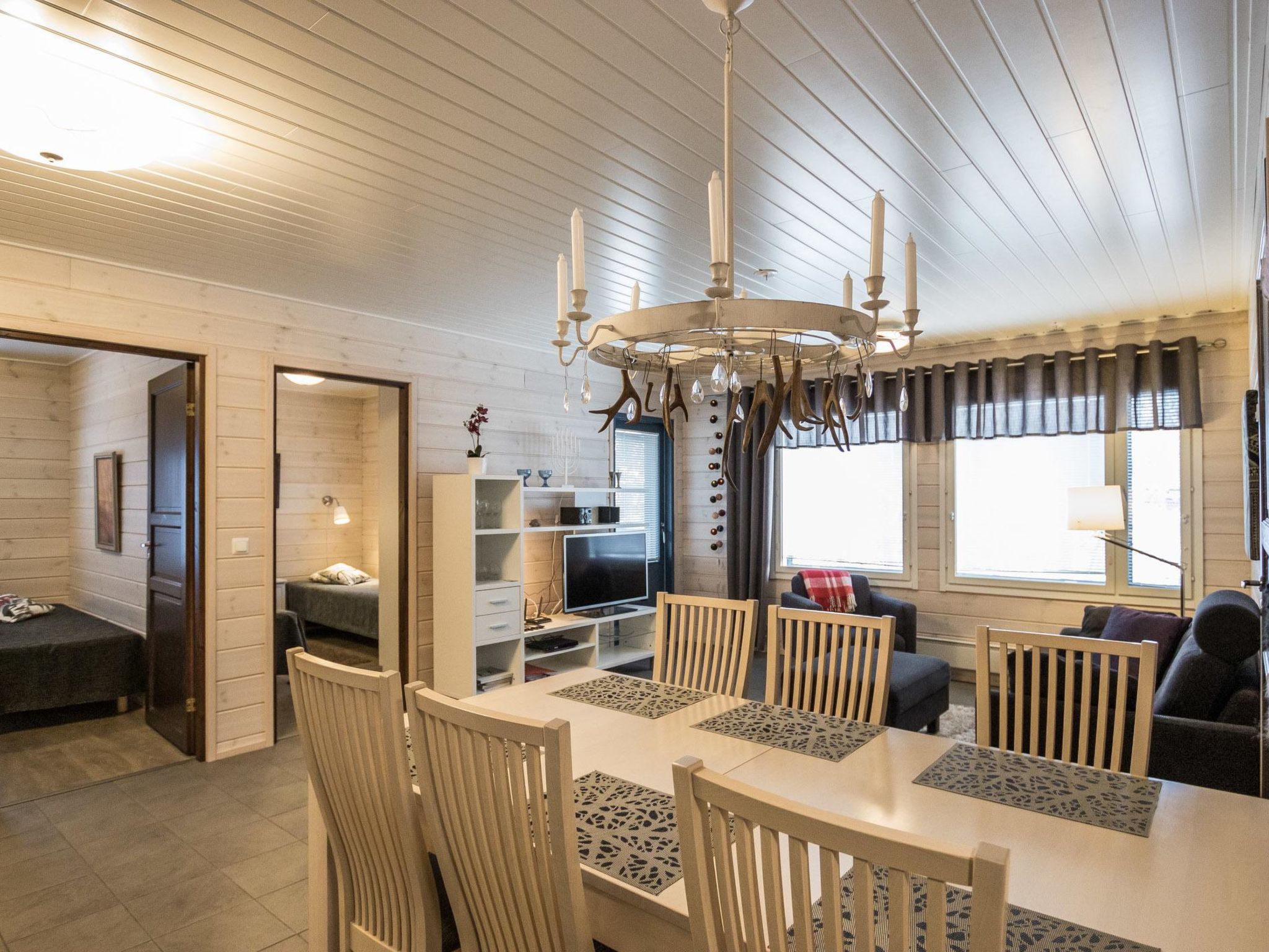 Hil-lak-ka ii as 5-Dedans