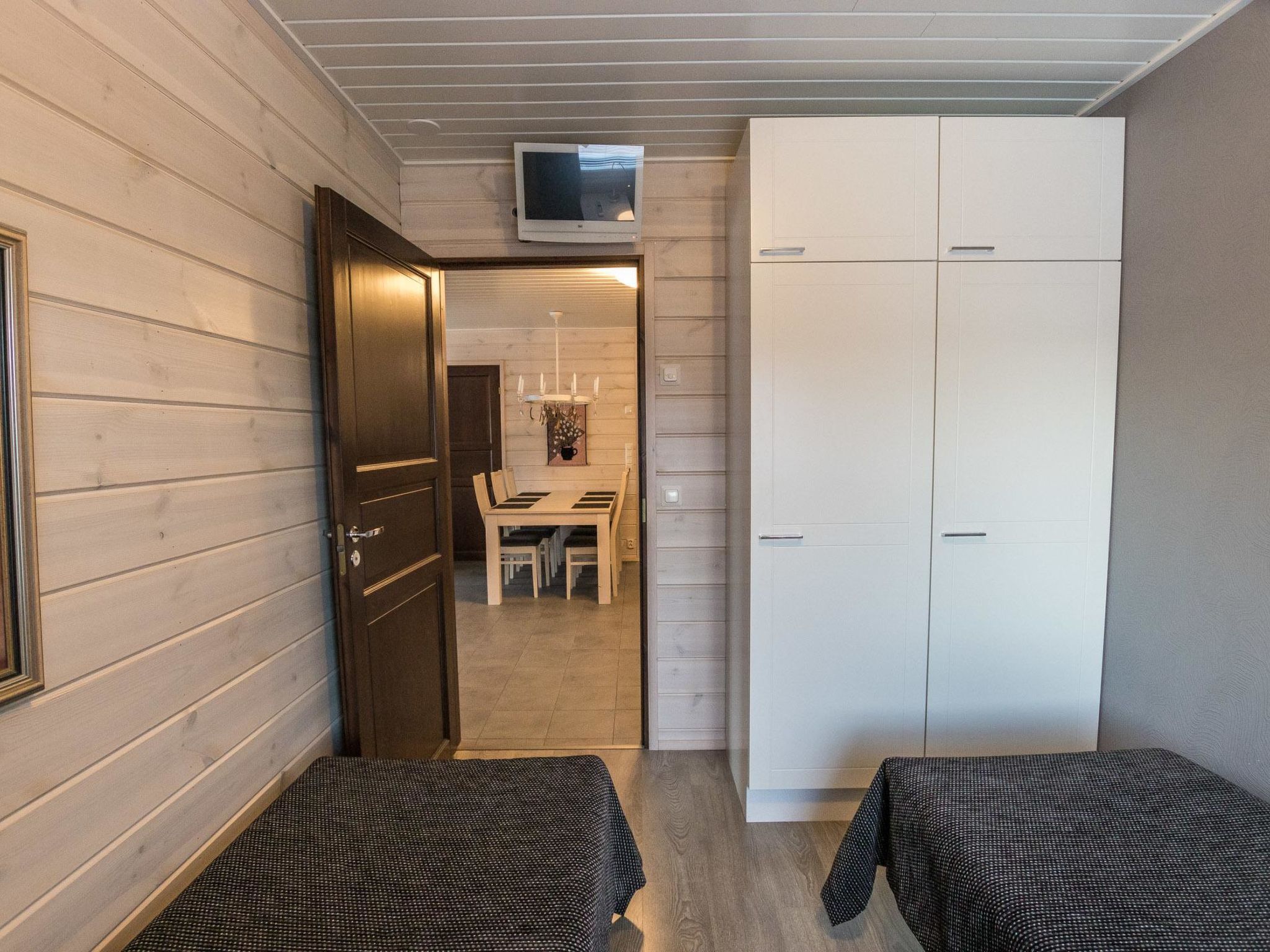 Hil-lak-ka ii as 5-Dedans