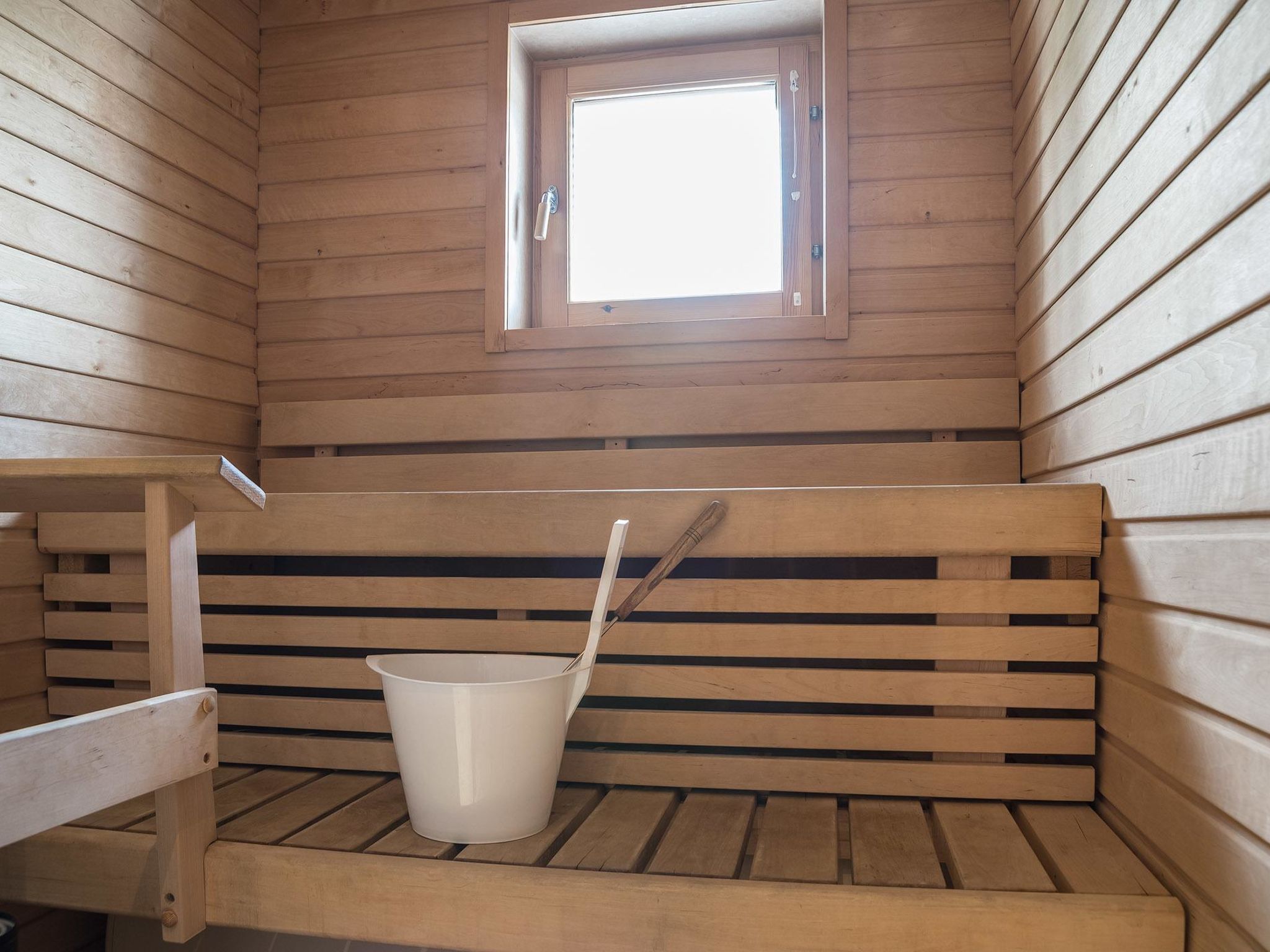 Yllästar 3 as 508-Binnen