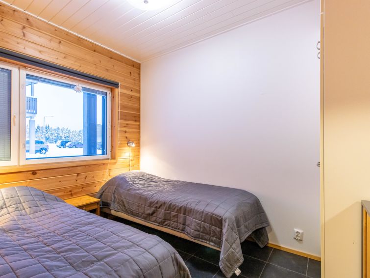 Hil-lak-ka 9 - Slide 11