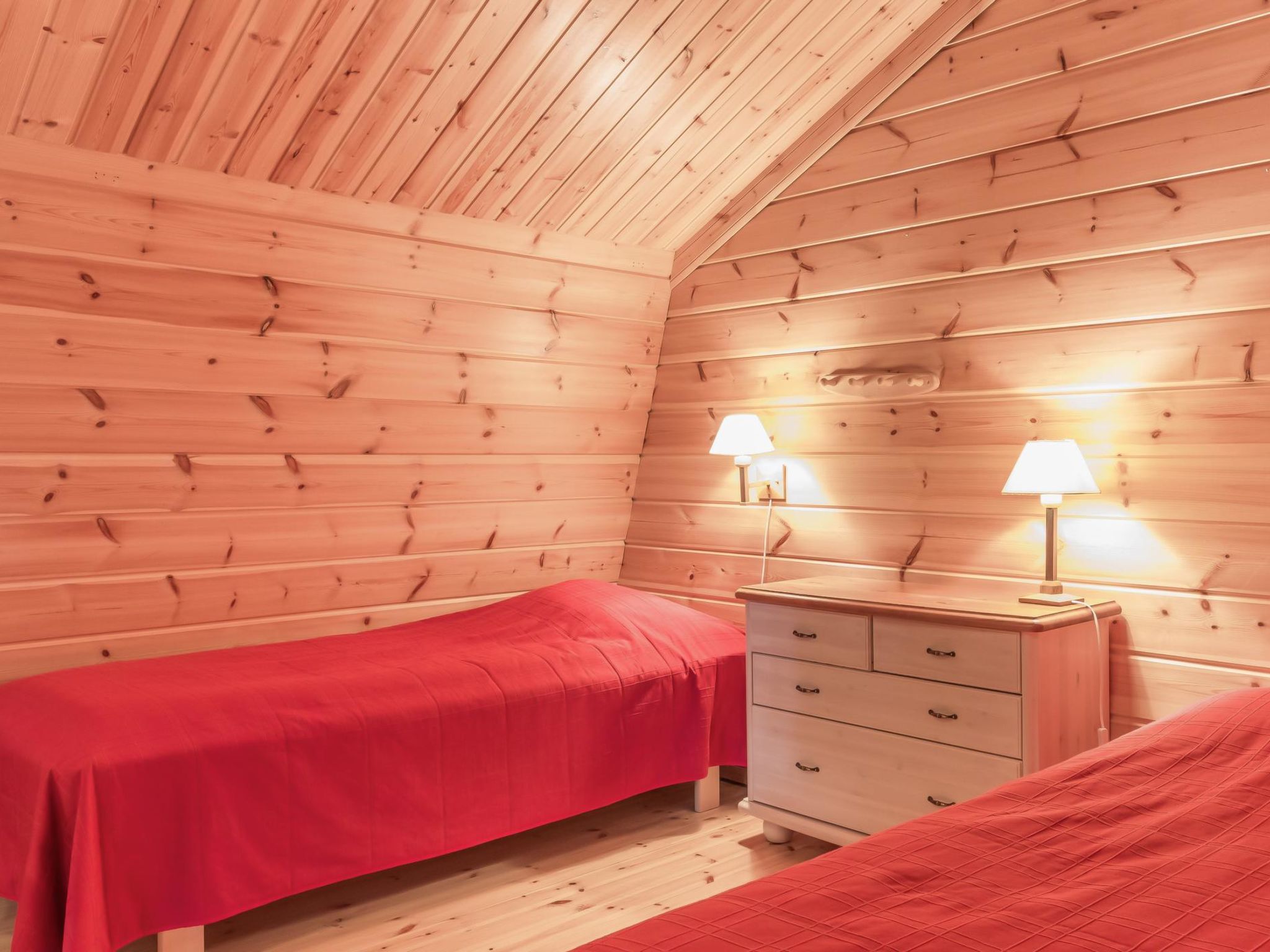 Kuerkartano 2/sulo-Binnen