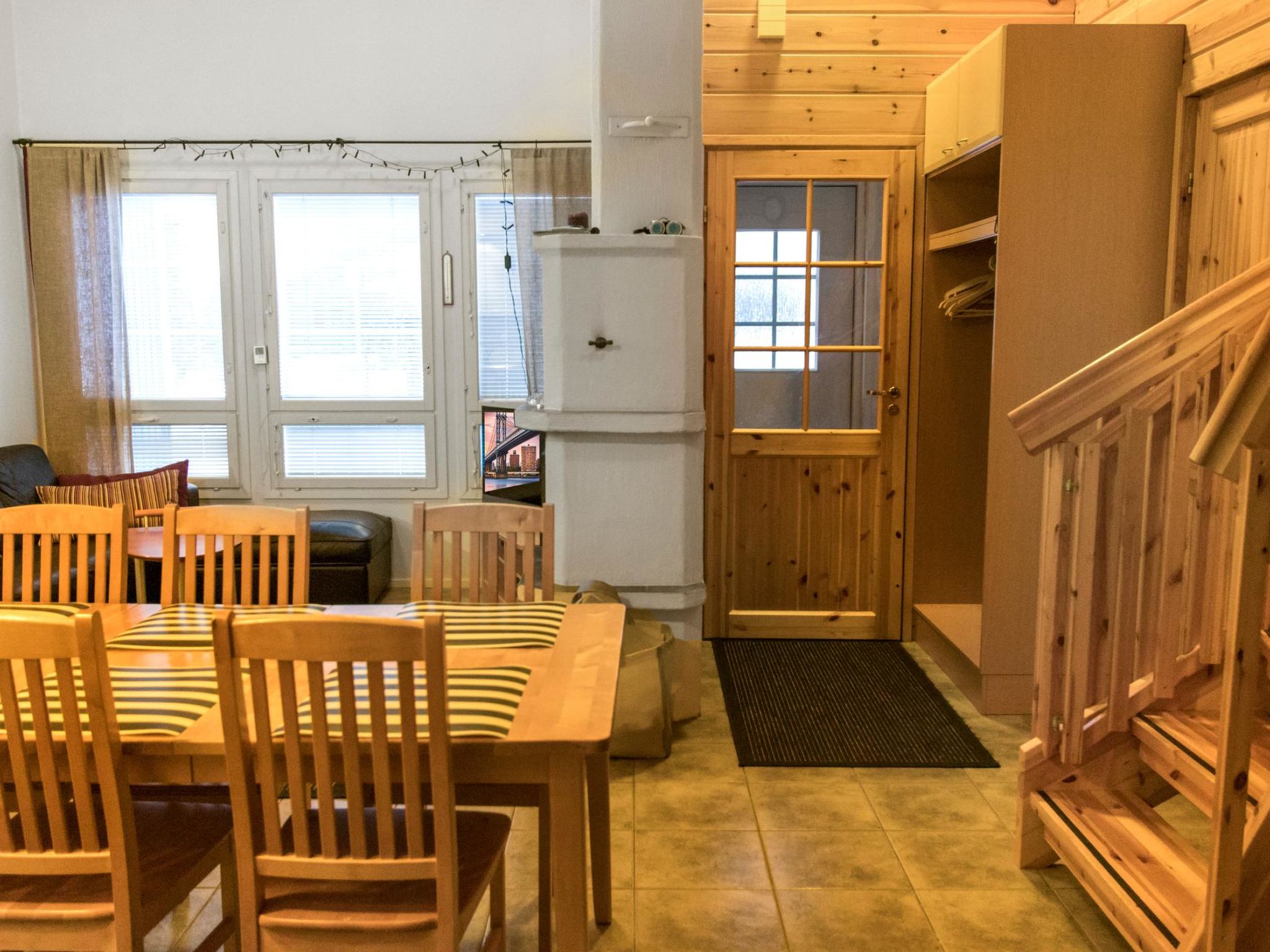 Jahtikaltio 2-Inside