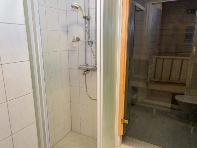 Yllastar 2 as 410 - Slide 12