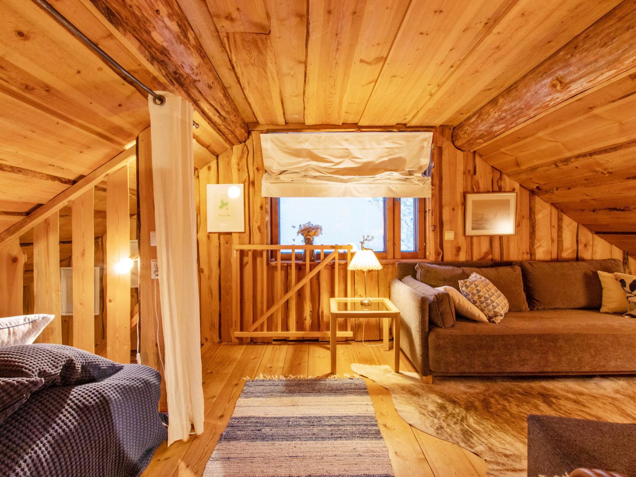 Tunturitorppa-Drinnen