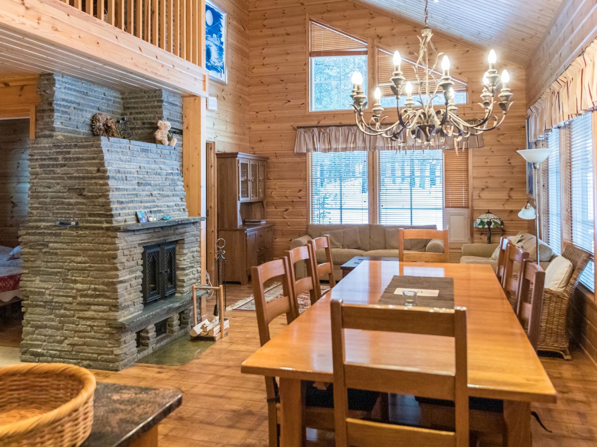 Ylläskaira a-Inside