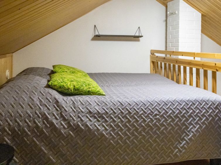 Yllasniesta 5 e 12 - Slide 12