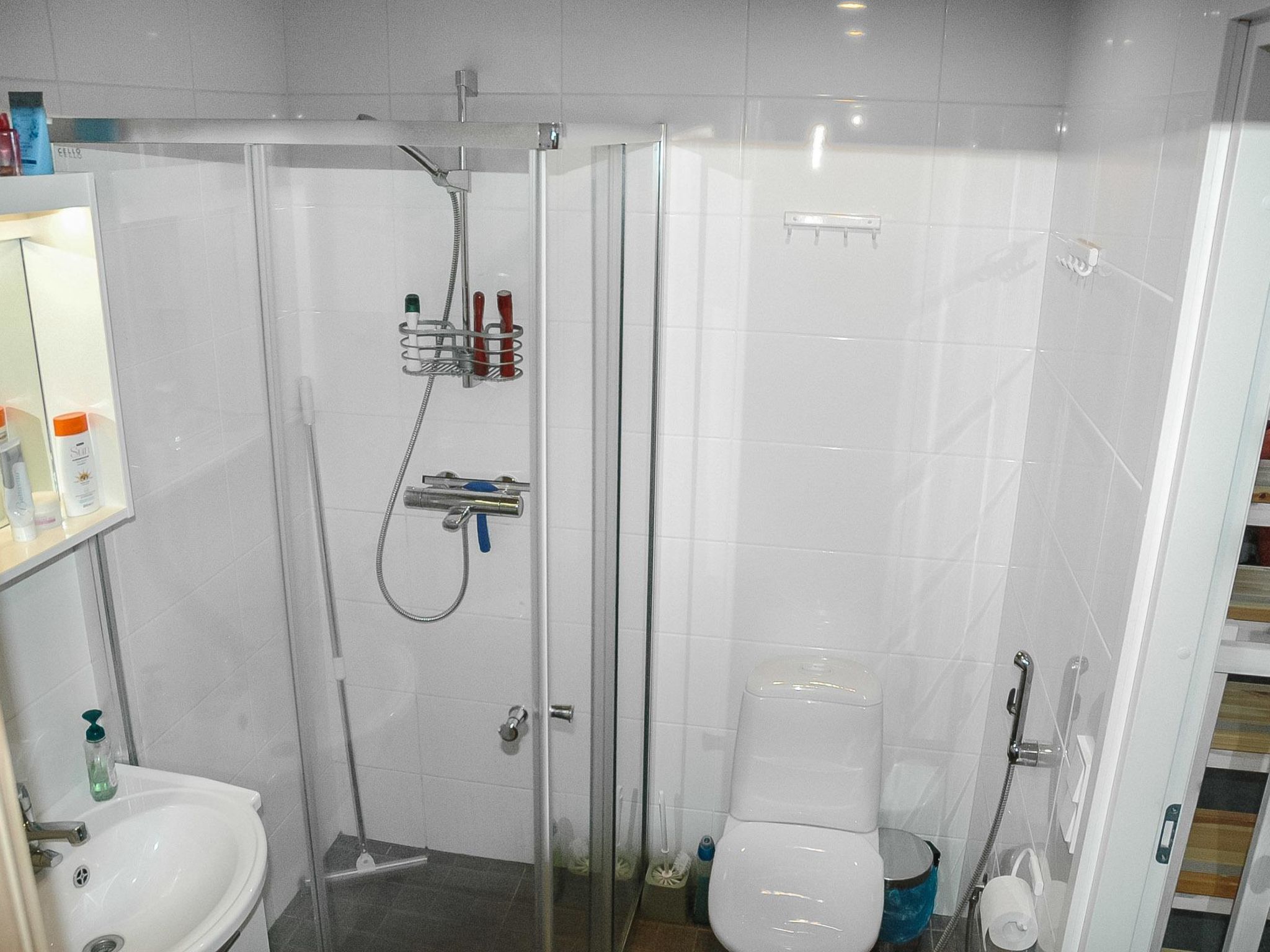 Maahisenrinne 3 e 19-Binnen