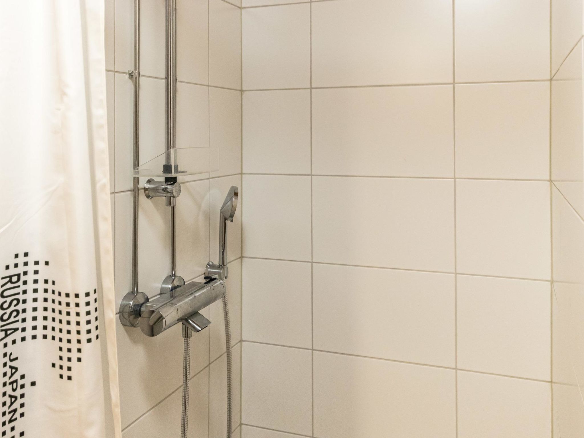 Ylläksen tunturihonkamaja 5-Binnen