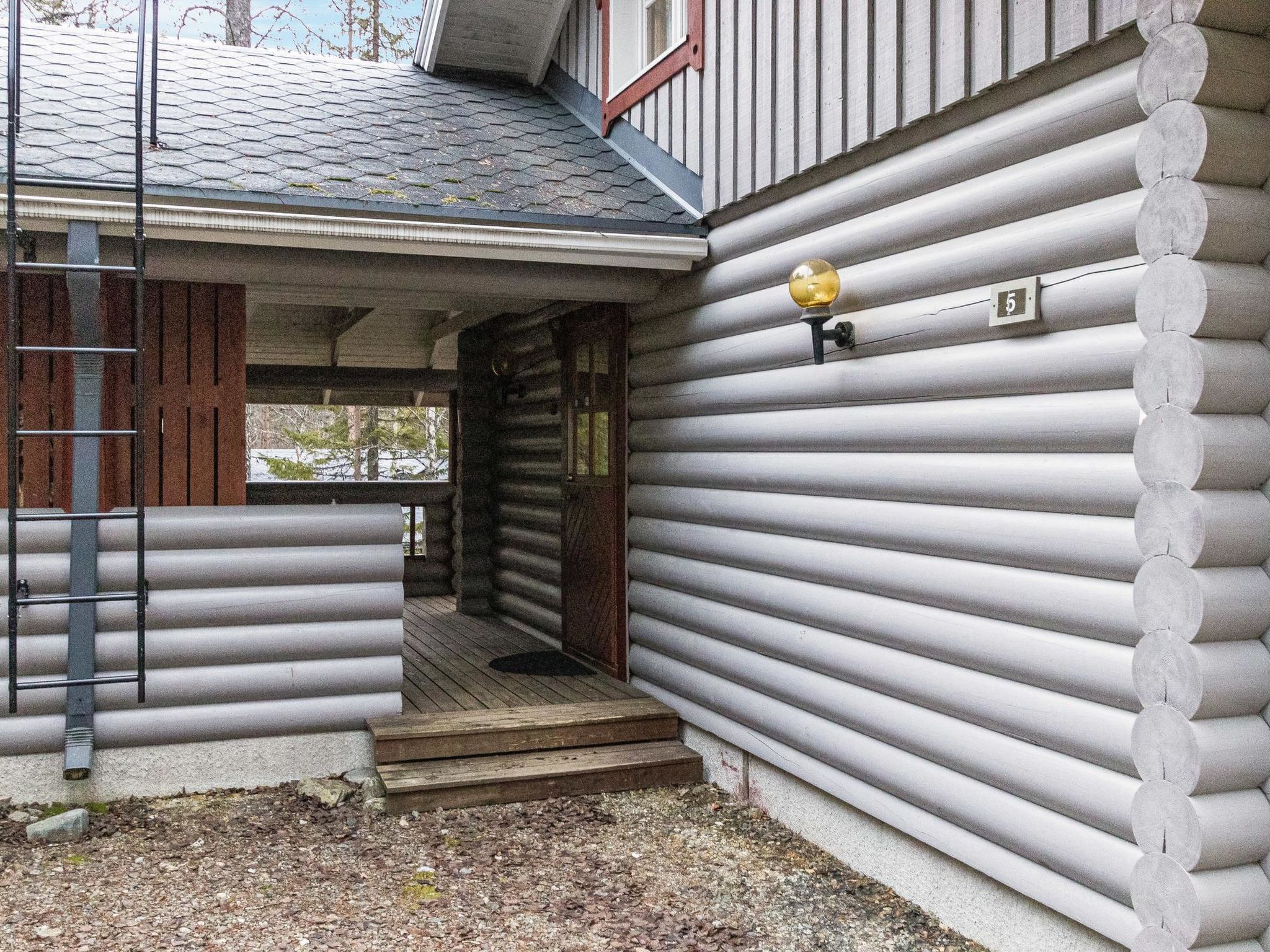 Ylläksen tunturihonkamaja 5-Binnen