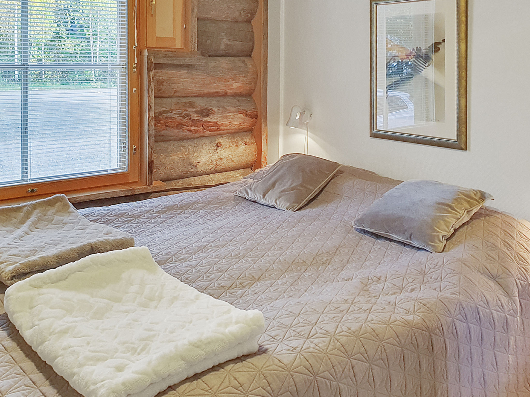 Kukasrakka 3 b 8-Drinnen