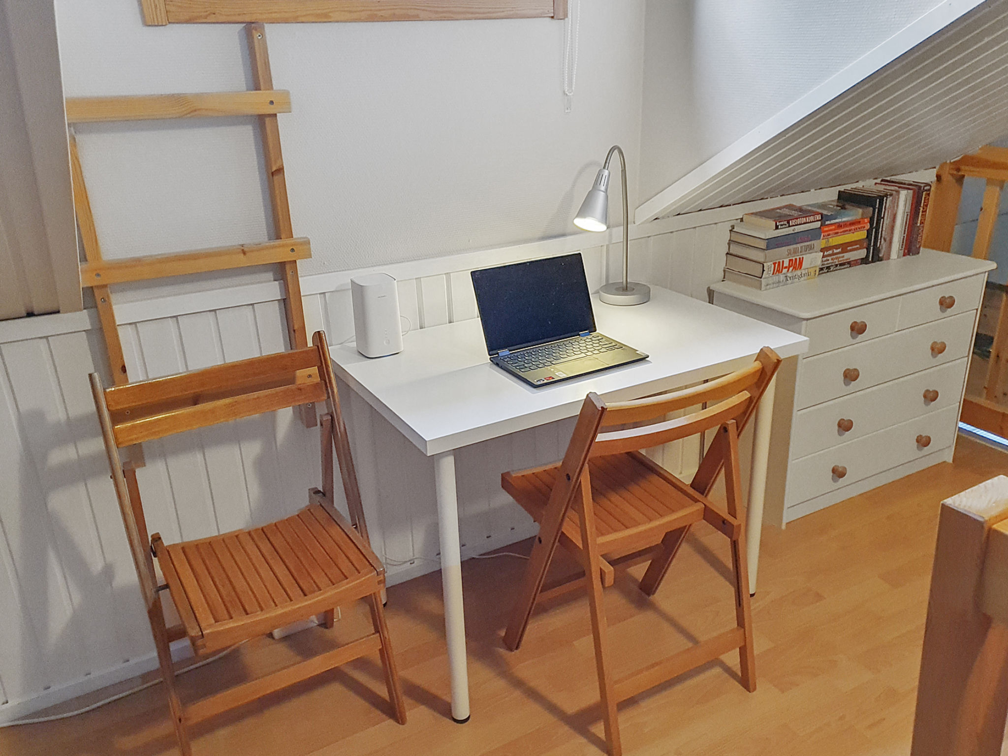 Kukasrakka 3 b 8-Drinnen