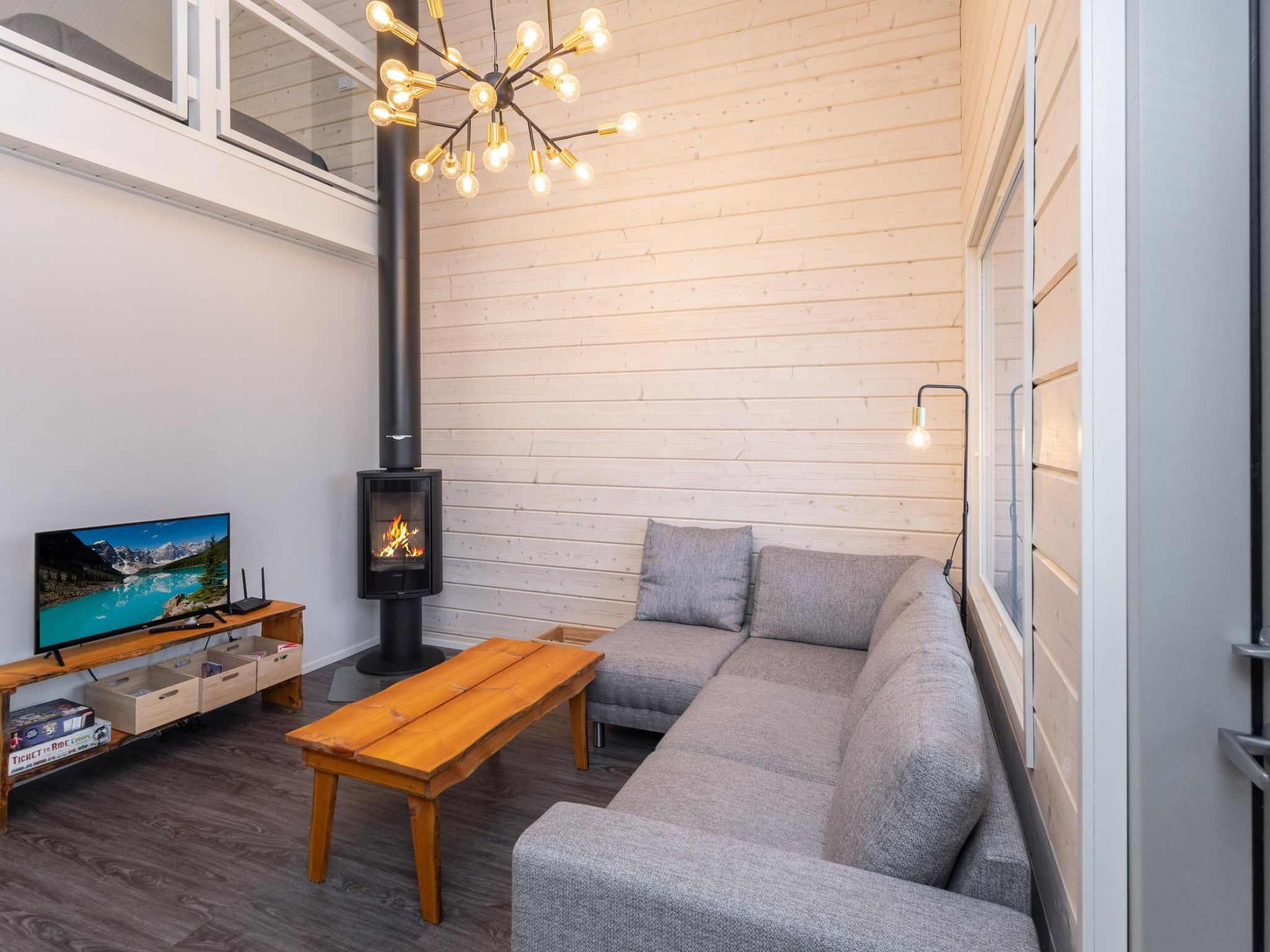 Velhotar 1 a 1-Binnen