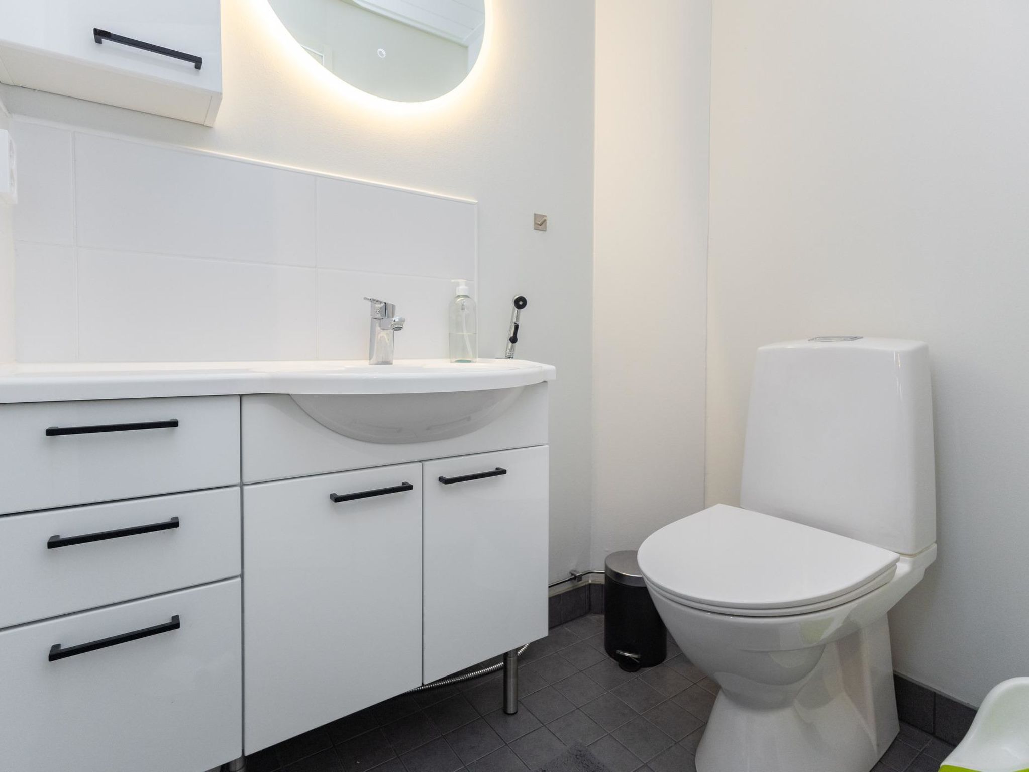 Velhotar 1 a 1-Binnen