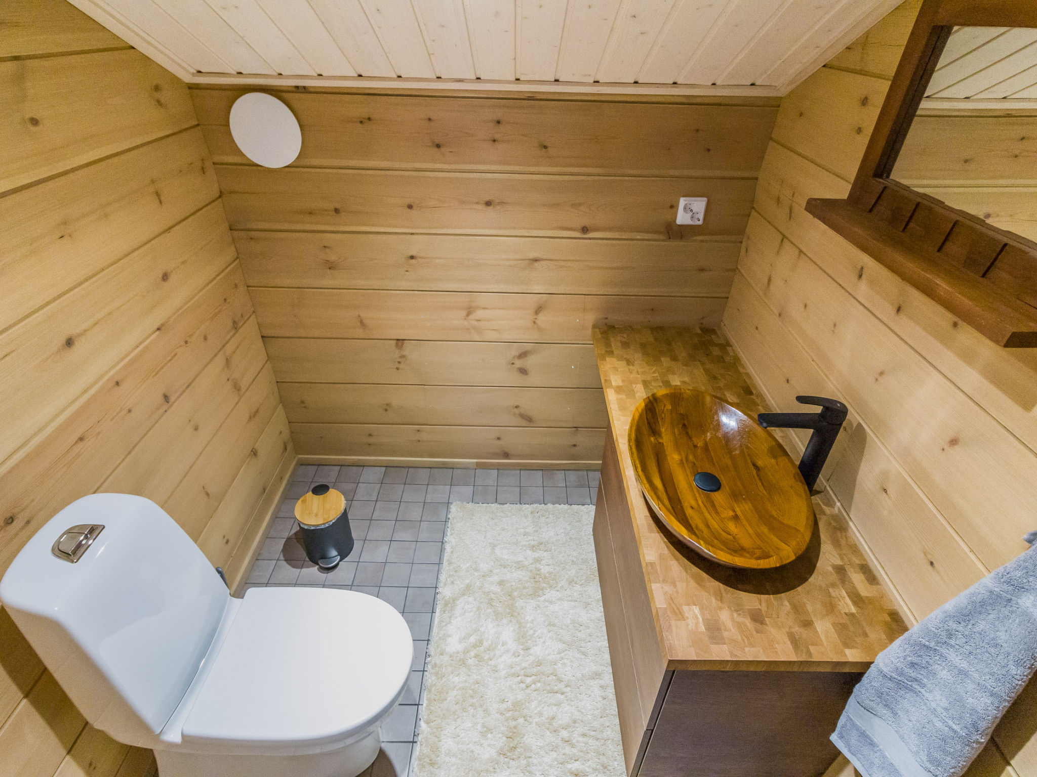 Villa valoisa-Binnen