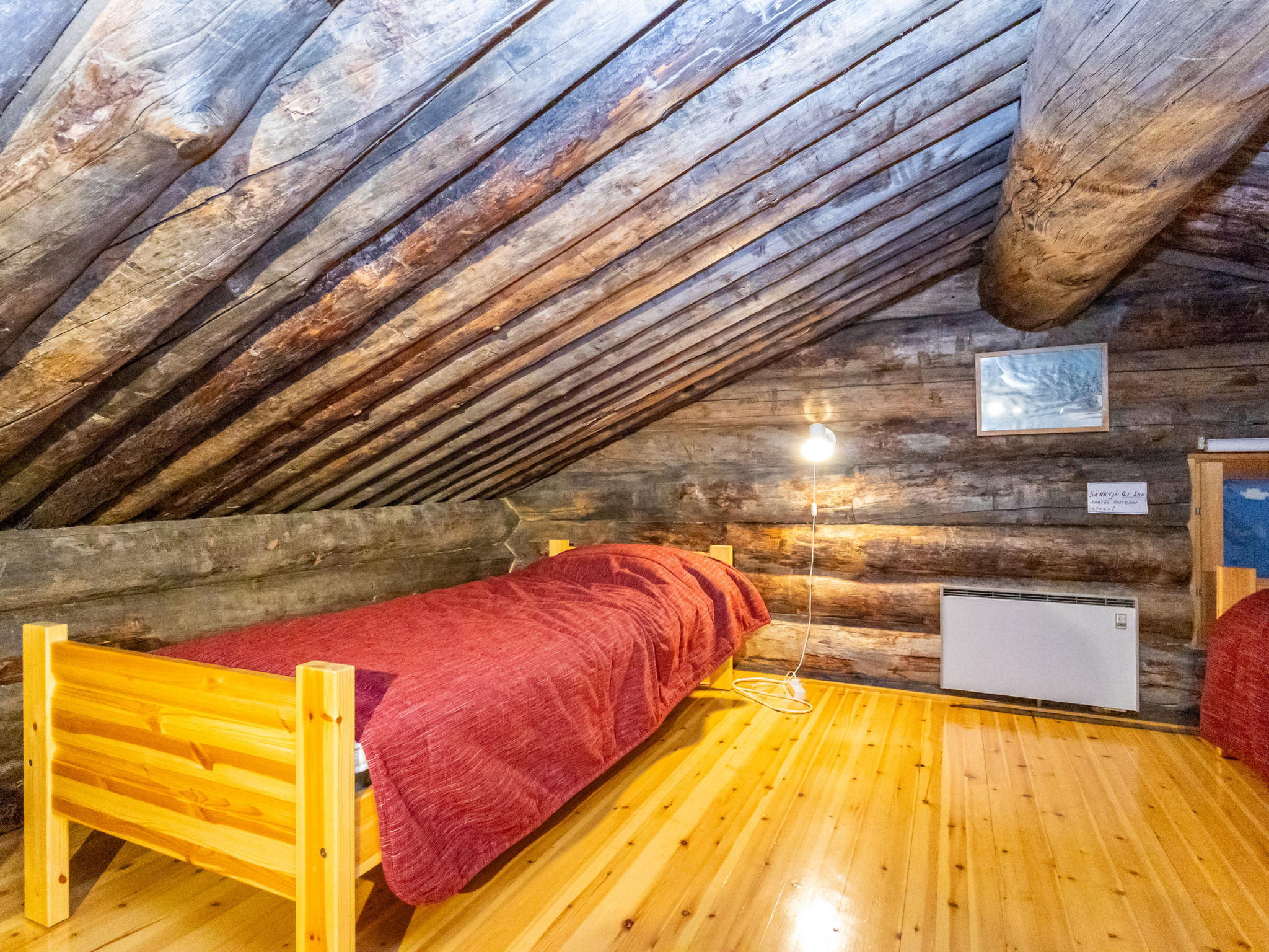 Äkästupa - Drinnen