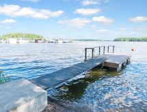 Liisan ranta: Sfeervol gerenoveerd Fins meerhuis met sauna en bubbelbad - thumbnail 5