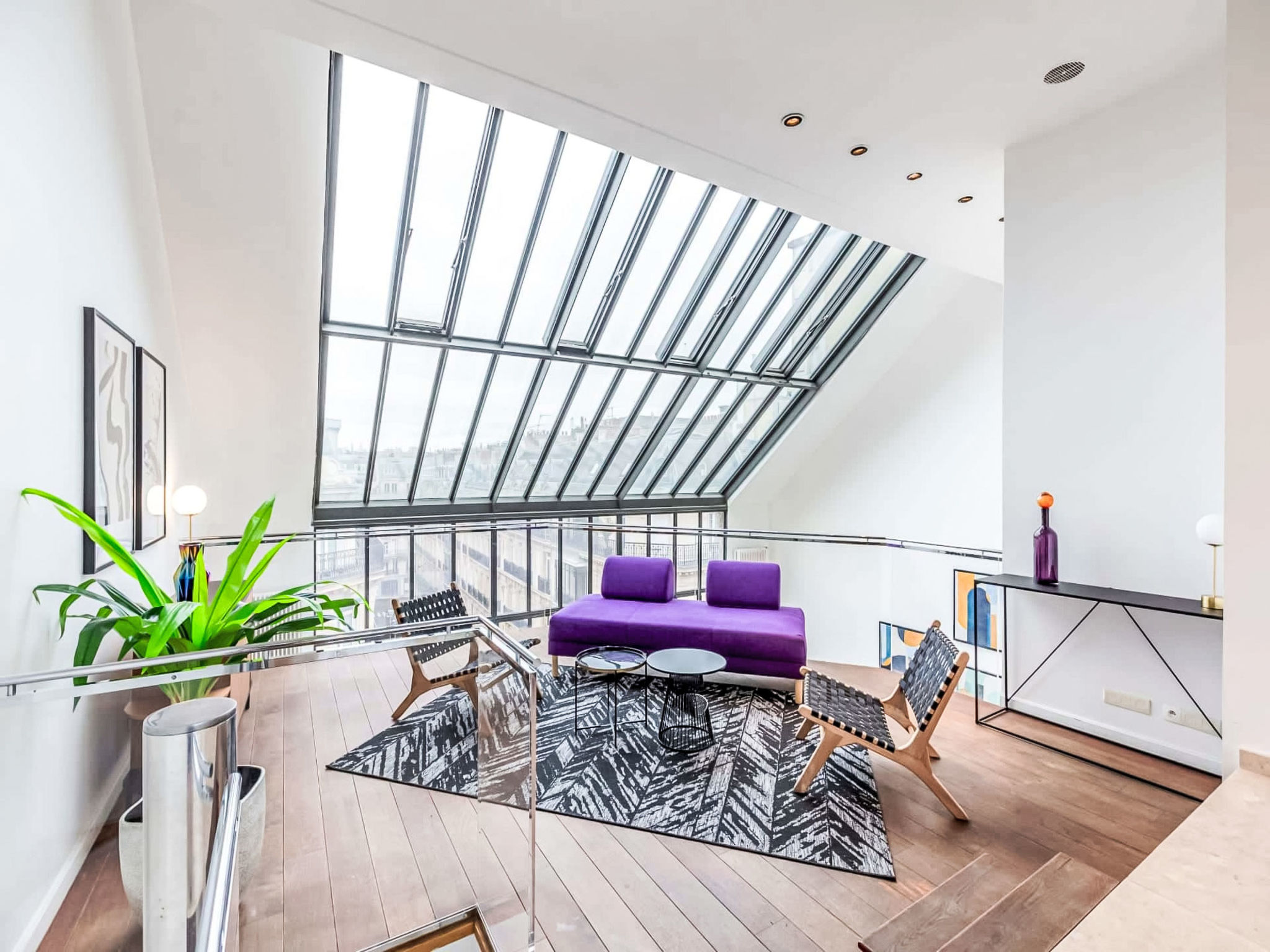 Spacious 5 Bedroom - Binnen