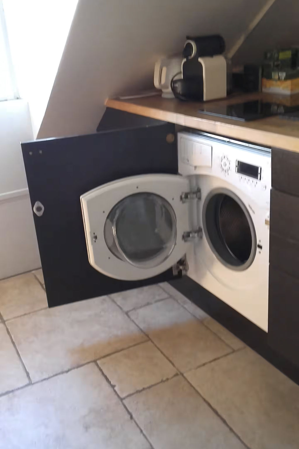 Schöner romantischer Blick auf die Seine-Binnen