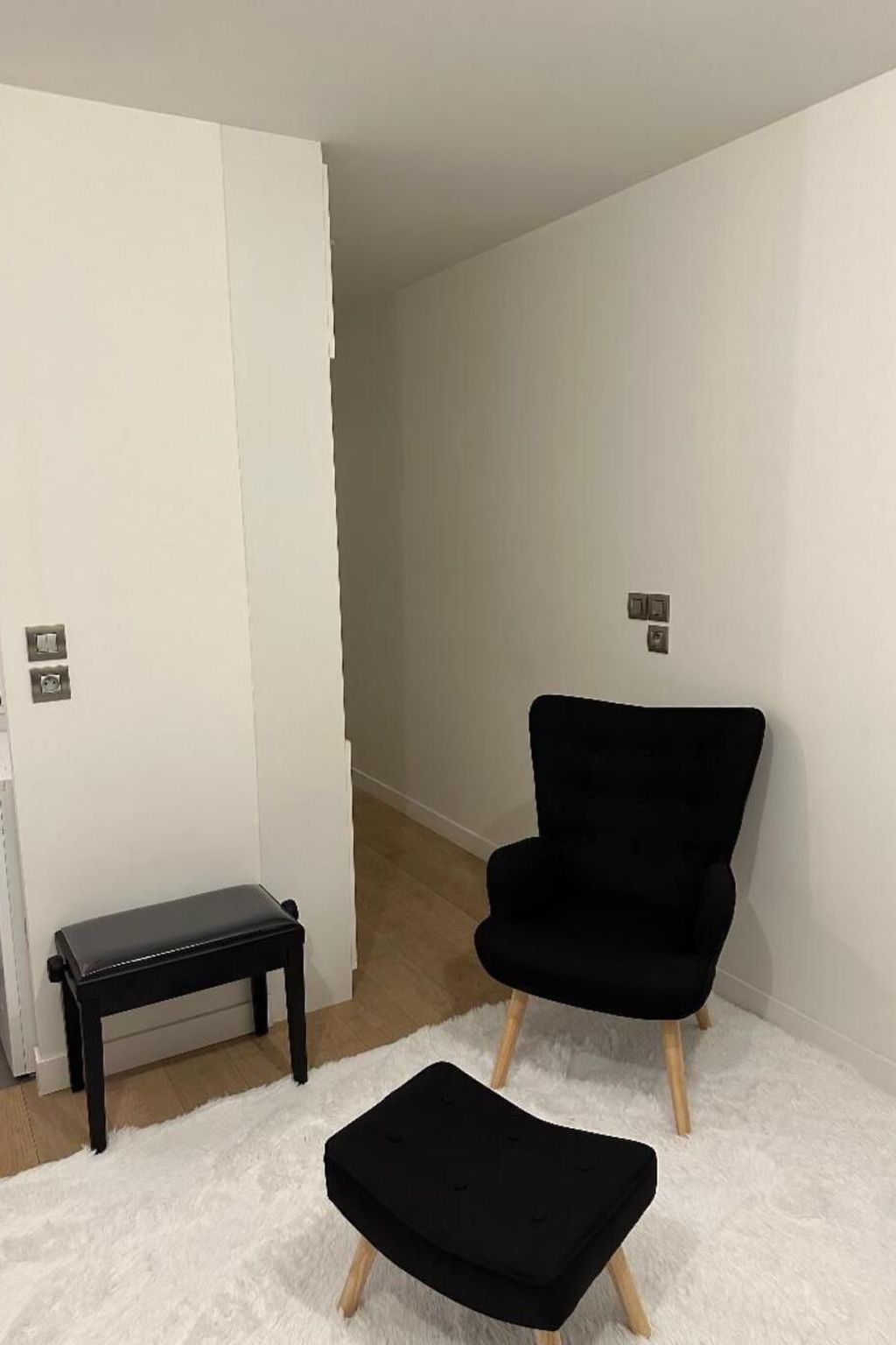 Appartement-Studio "Gemütliches Pariser Apart" — view 2 of 8