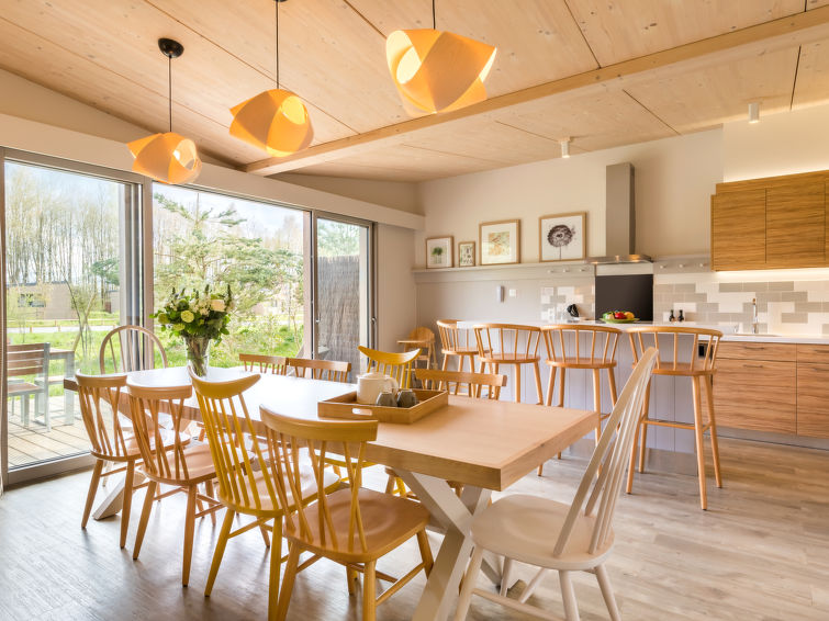 Search and Stay destination Bailly-Romainvilliers, IDF - France from AU$ 1,200. Cottage Premium
