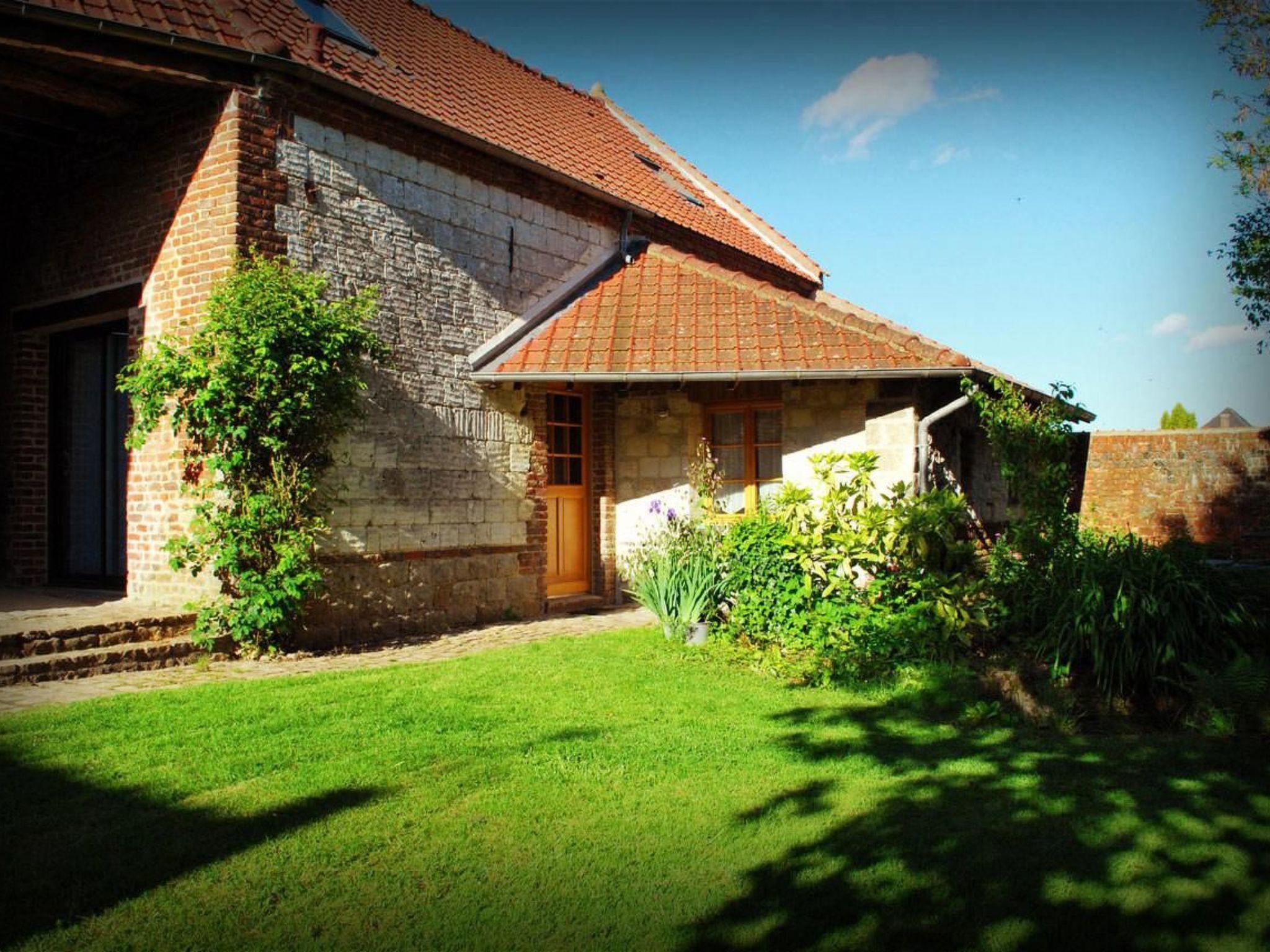 Liebevoll renoviertes Ferienhaus als Teil eines kleinen Bauernhauses mit abgesc-Binnen